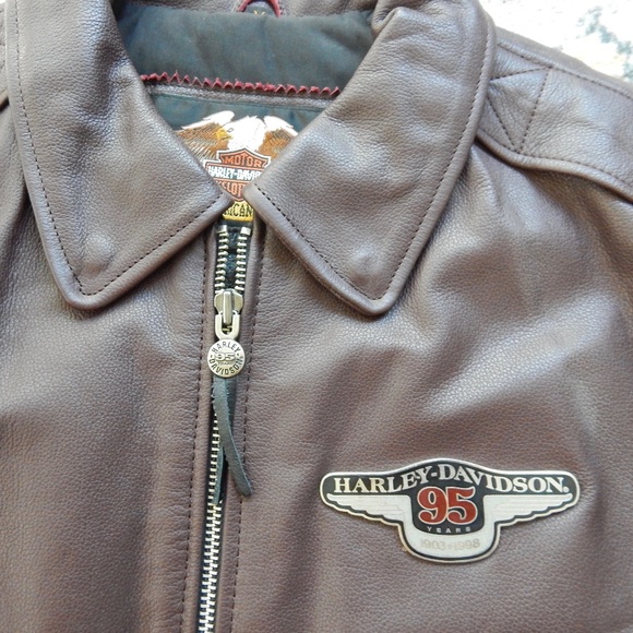 SOLD. NWT- Harley Davidson Leather Jacket - Picture 6 of 10